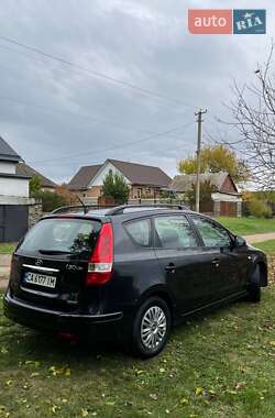 Универсал Hyundai i30 2010 в 