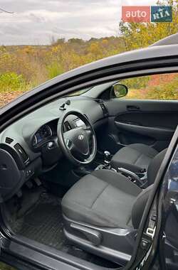 Универсал Hyundai i30 2010 в 