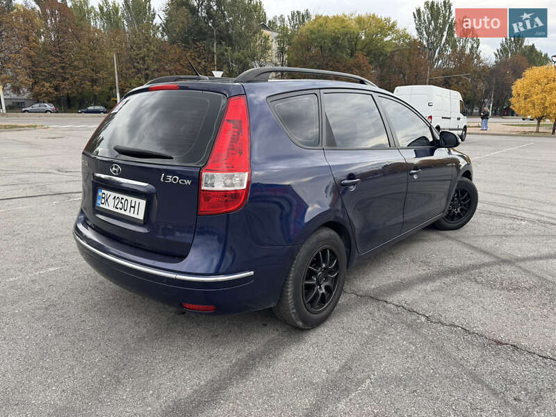 Универсал Hyundai i30 2008 в Запорожье фото 4 Универсал Hyundai i30 2008 в Запорожье