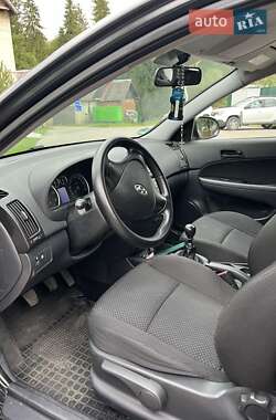 Універсал Hyundai i30 2009 в 