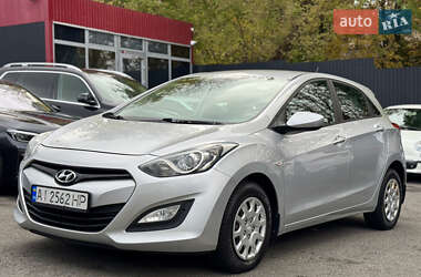 Хетчбек Hyundai i30 2014 в 