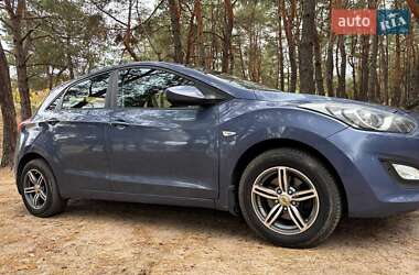 Хэтчбек Hyundai i30 2013 в 