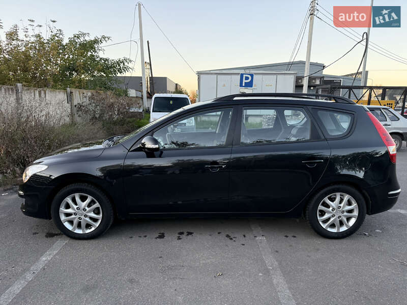 Универсал Hyundai i30 2008 в Луцке фото 8 Универсал Hyundai i30 2008 в Луцке