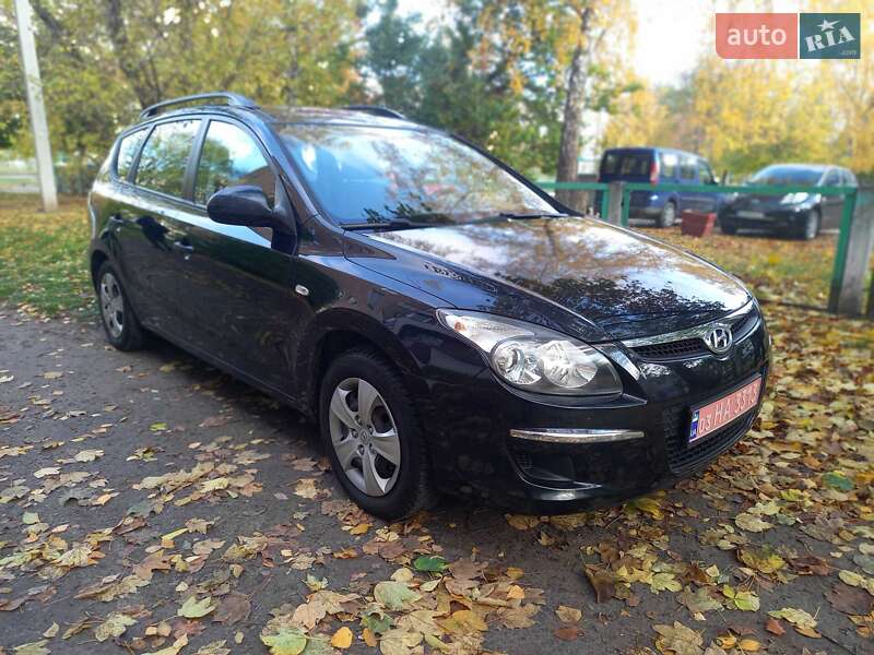 Універсал Hyundai i30 2009 в Черкасах фото 8 Універсал Hyundai i30 2009 в Черкасах