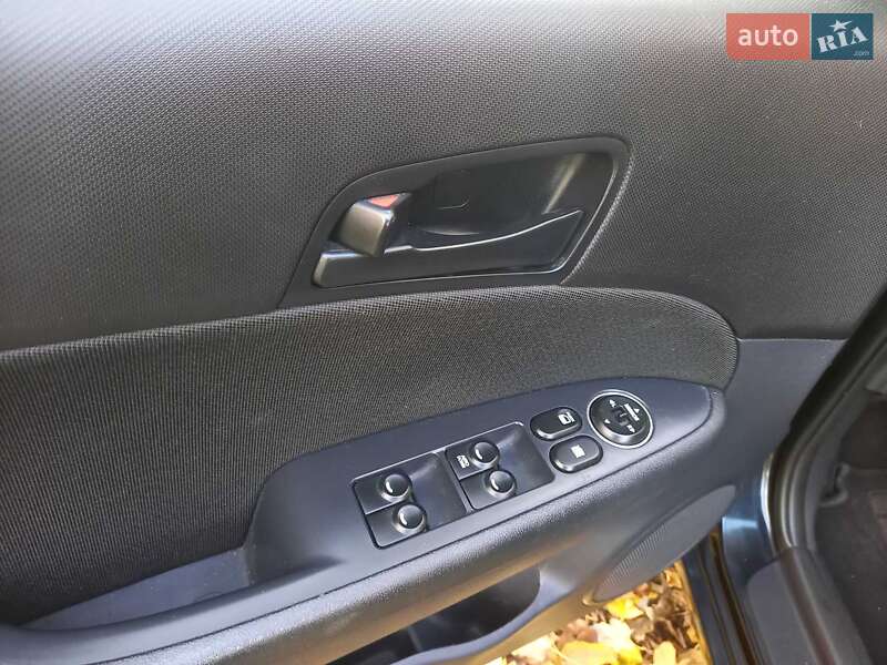Універсал Hyundai i30 2009 в Черкасах фото 21 Універсал Hyundai i30 2009 в Черкасах
