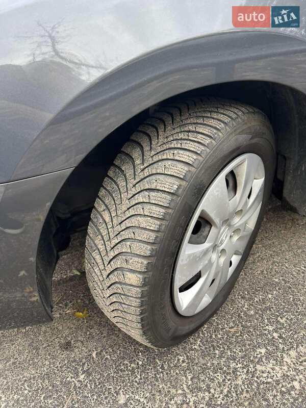 Хетчбек Hyundai i30 2008 в Житомирі фото 29 Хетчбек Hyundai i30 2008 в Житомирі