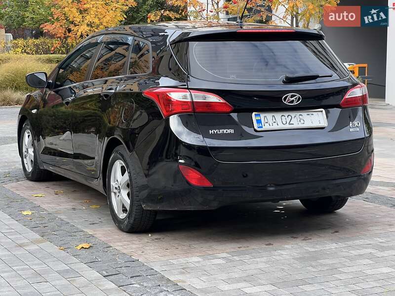 Універсал Hyundai i30 2014 в Києві фото 17 Універсал Hyundai i30 2014 в Києві