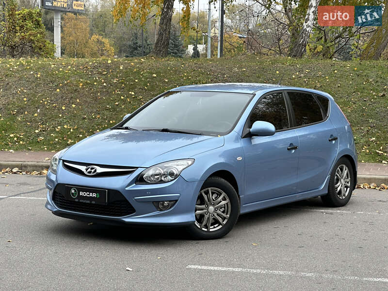 Хетчбек Hyundai i30 2011 в Києві фото 9 Хетчбек Hyundai i30 2011 в Києві