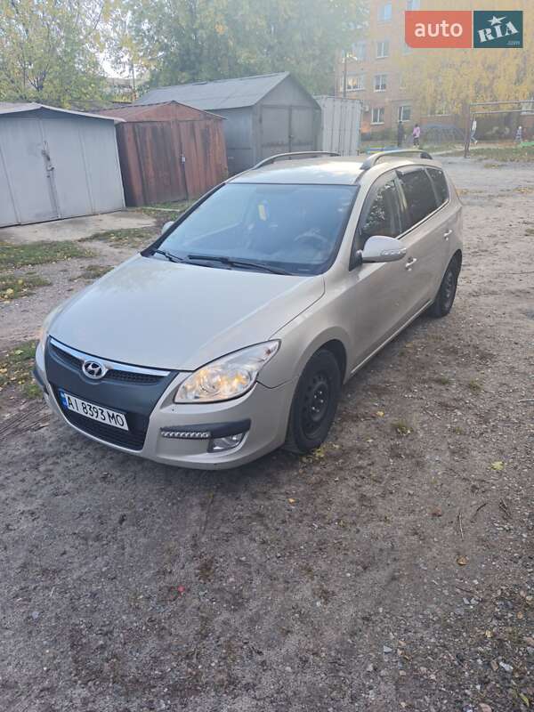 Универсал Hyundai i30 2008 в Киеве