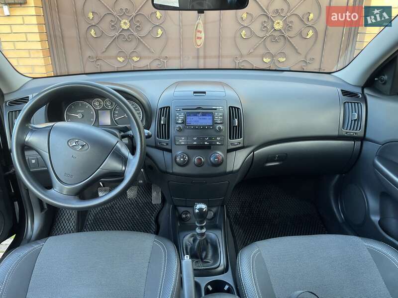 Универсал Hyundai i30 2009 в Чернигове фото 7 Универсал Hyundai i30 2009 в Чернигове