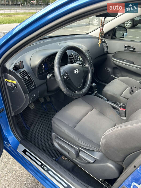 Хетчбек Hyundai i30 2007 в Харкові фото 3 Хетчбек Hyundai i30 2007 в Харкові