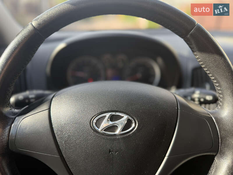 Універсал Hyundai i30 2009 в Борисполі фото 16 Універсал Hyundai i30 2009 в Борисполі
