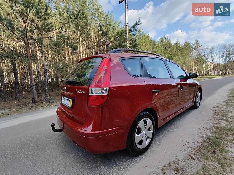 Универсал Hyundai i30 2011 в Киеве