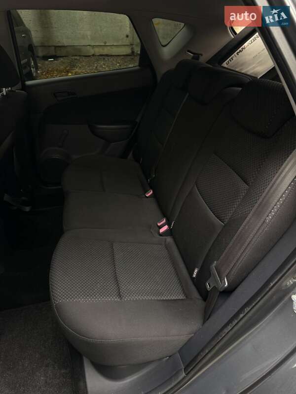 Хэтчбек Hyundai i30 2009 в Днепре фото 10 Хэтчбек Hyundai i30 2009 в Днепре