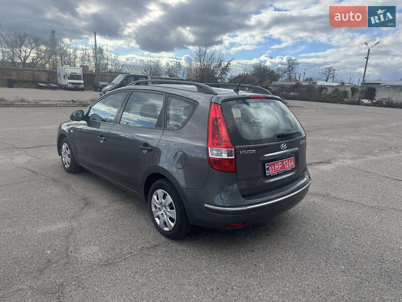 Універсал Hyundai i30 2009 в Білій Церкві фото 44 Універсал Hyundai i30 2009 в Білій Церкві