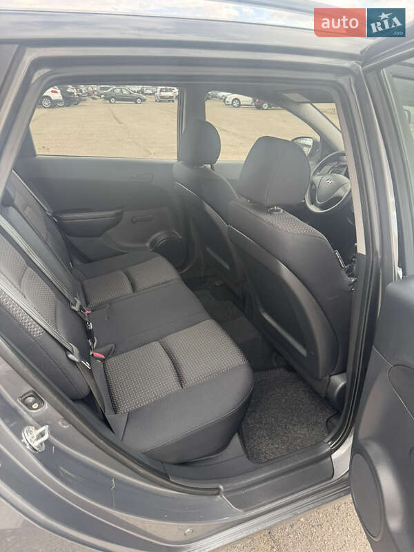 Універсал Hyundai i30 2009 в Білій Церкві фото 16 Універсал Hyundai i30 2009 в Білій Церкві