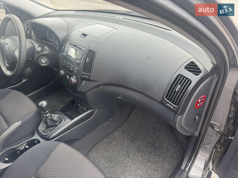 Універсал Hyundai i30 2009 в Білій Церкві фото 71 Універсал Hyundai i30 2009 в Білій Церкві