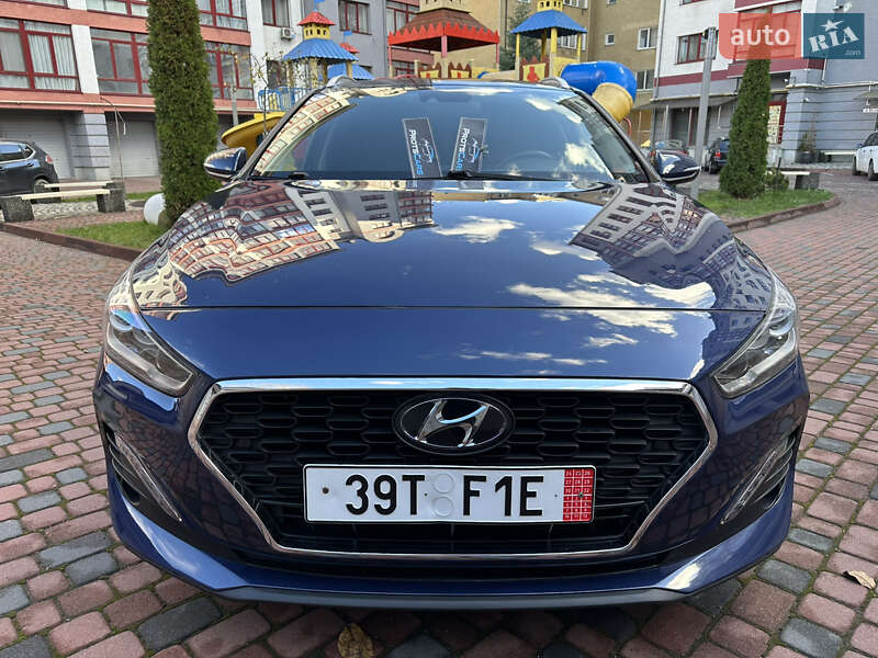 Универсал Hyundai i30 2018 в Ивано-Франковске