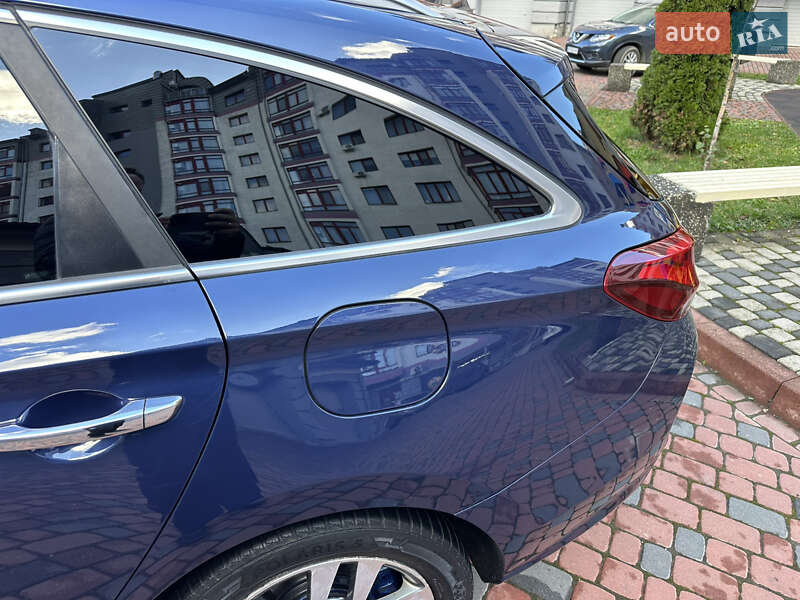 Универсал Hyundai i30 2018 в Ивано-Франковске