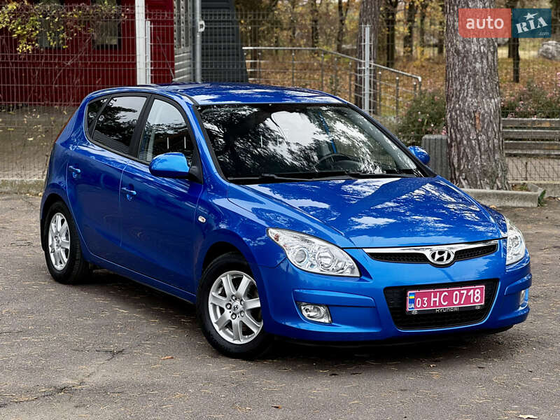 Хэтчбек Hyundai i30 2008 в Виннице