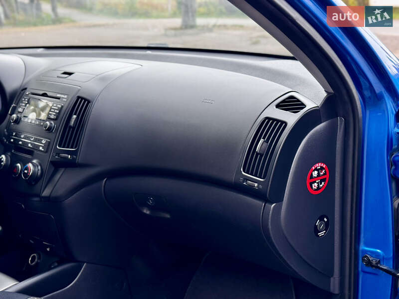 Хэтчбек Hyundai i30 2008 в Виннице