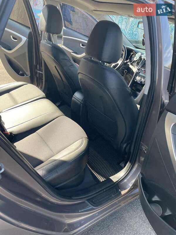 Універсал Hyundai i30 2013 в Хмельницькому фото 3 Універсал Hyundai i30 2013 в Хмельницькому