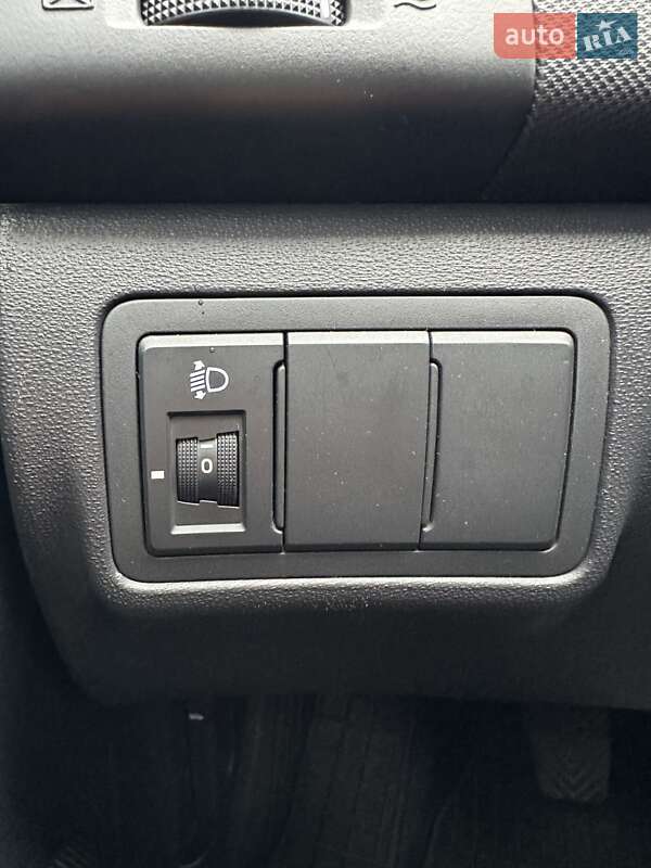 Хэтчбек Hyundai i30 2009 в Белогородке фото 25 Хэтчбек Hyundai i30 2009 в Белогородке