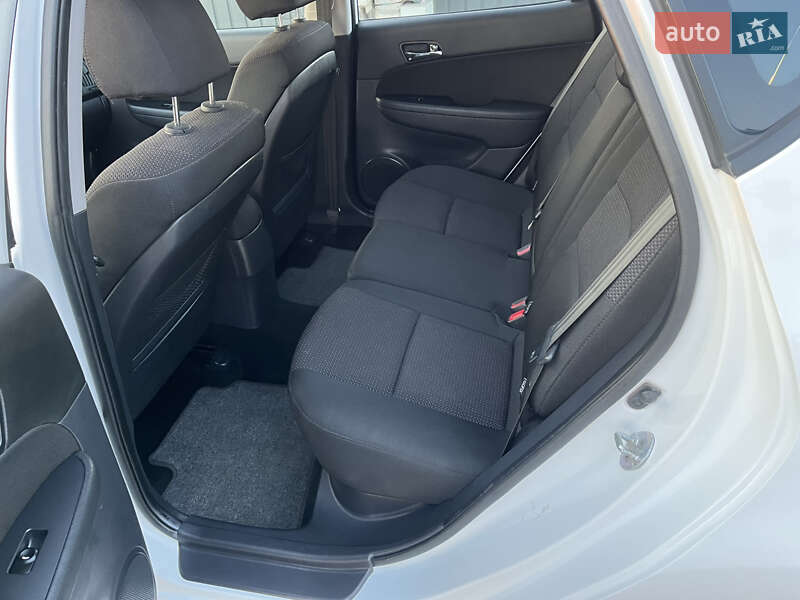 Хэтчбек Hyundai i30 2011 в Львове фото 12 Хэтчбек Hyundai i30 2011 в Львове