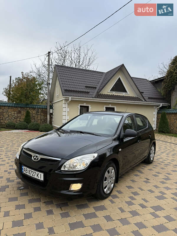 Хэтчбек Hyundai i30 2007 в Могилев-Подольске фото Хэтчбек Hyundai i30 2007 в Могилев-Подольске