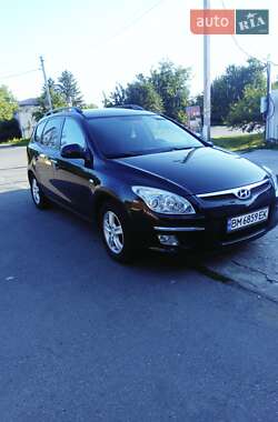 Универсал Hyundai i30 2008 в Ахтырке