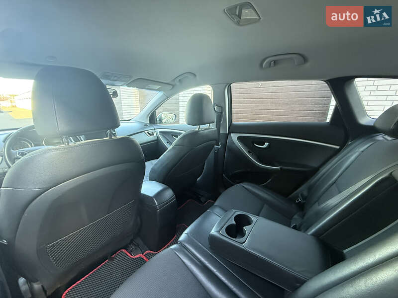 Универсал Hyundai i30 2013 в Ирпене фото 15 Универсал Hyundai i30 2013 в Ирпене