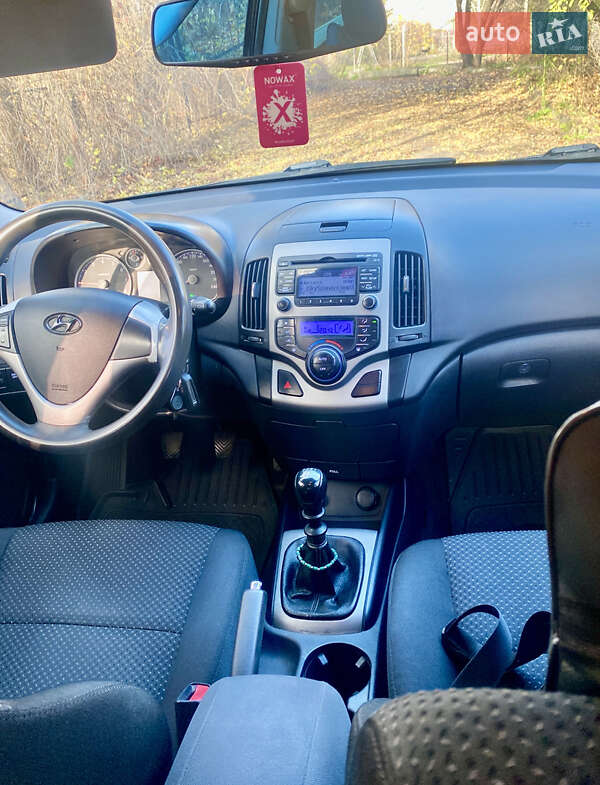 Універсал Hyundai i30 2008 в Харкові фото 21 Універсал Hyundai i30 2008 в Харкові