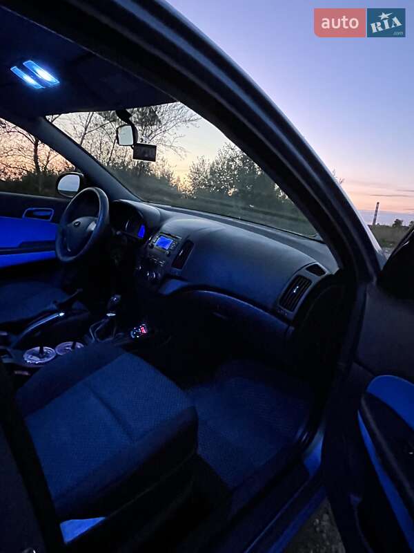 Хэтчбек Hyundai i30 2011 в Калуше