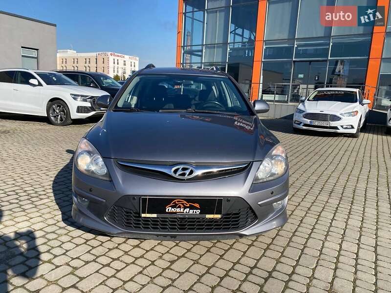 Хэтчбек Hyundai i30 2011 в Львове фото 2 Хэтчбек Hyundai i30 2011 в Львове