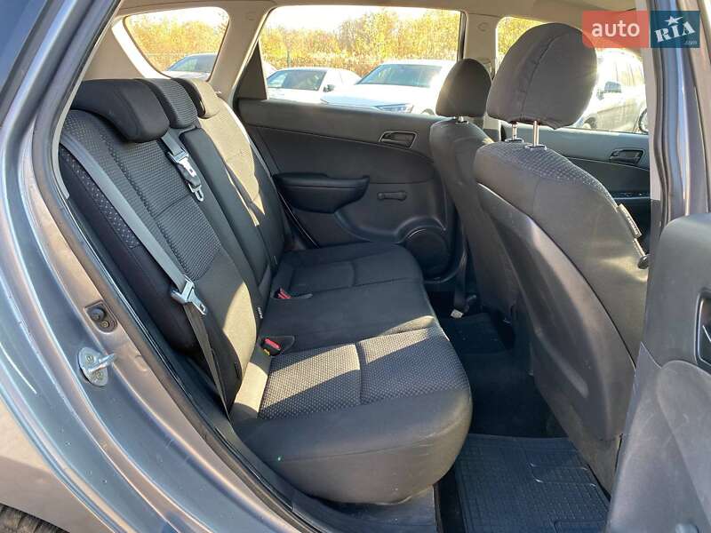 Хэтчбек Hyundai i30 2011 в Львове фото 21 Хэтчбек Hyundai i30 2011 в Львове