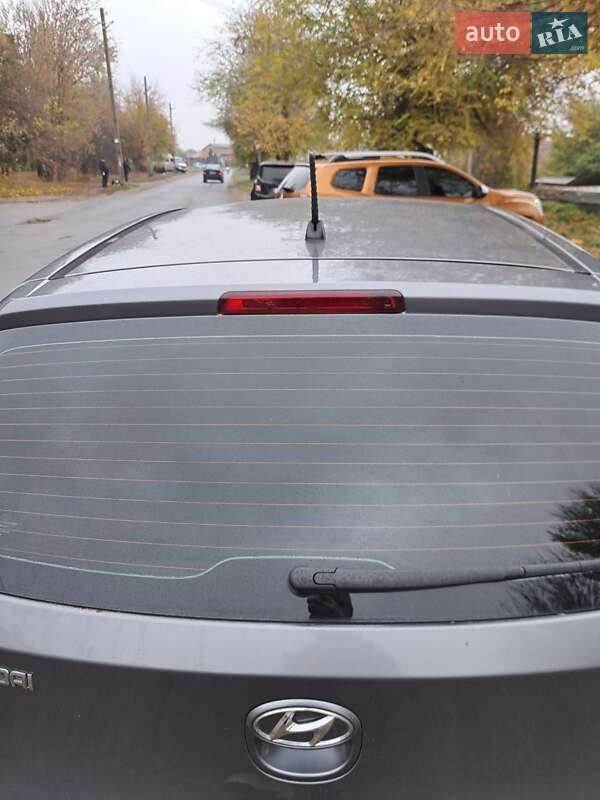 Универсал Hyundai i30 2011 в Новомосковске фото 16 Универсал Hyundai i30 2011 в Новомосковске