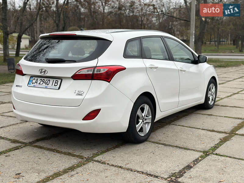 Универсал Hyundai i30 2013 в Харькове