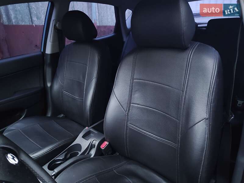 Хэтчбек Hyundai i30 2011 в Харькове