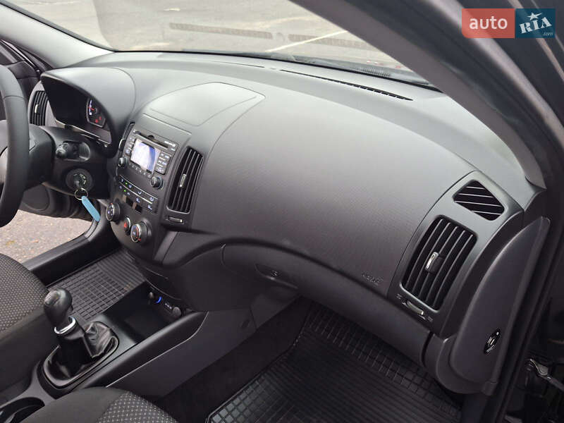 Универсал Hyundai i30 2012 в Харькове