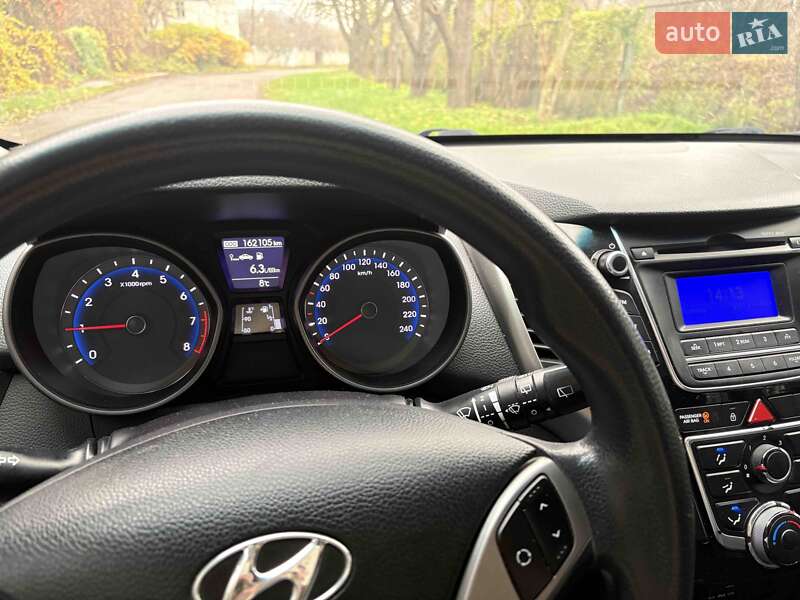 Хэтчбек Hyundai i30 2014 в Киеве