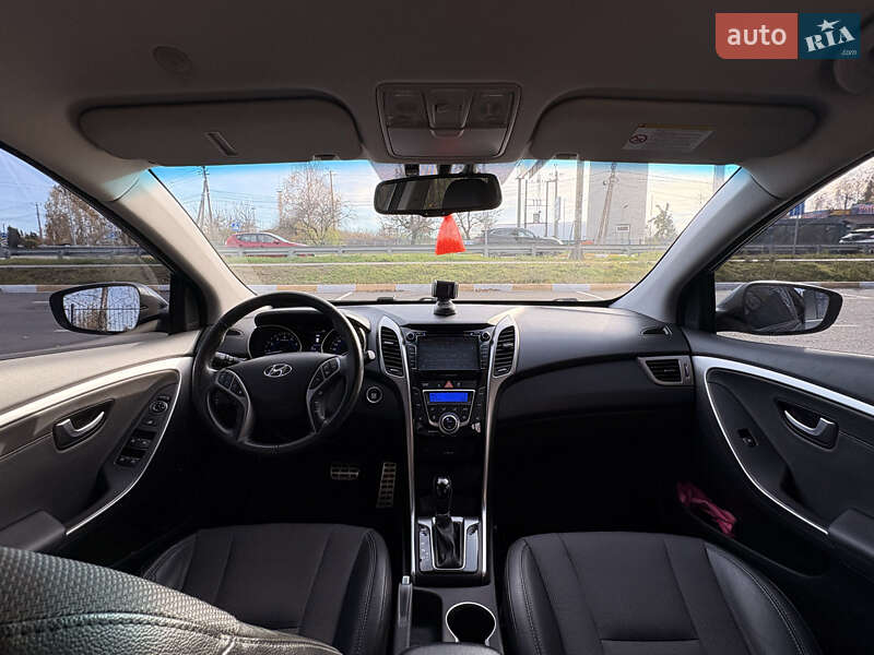 Хетчбек Hyundai i30 2012 в Білогородці