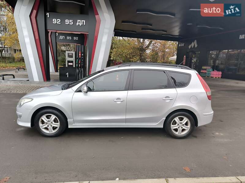 Универсал Hyundai i30 2012 в Ужгороде фото 10 Универсал Hyundai i30 2012 в Ужгороде