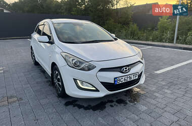 Універсал Hyundai i30 2013 в Самборі