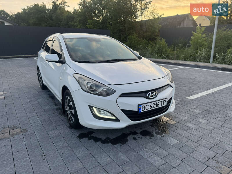 Hyundai i30 2013