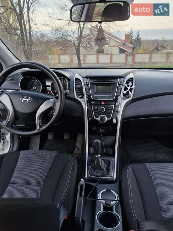 Универсал Hyundai i30 2013 в Запорожье фото 6 Универсал Hyundai i30 2013 в Запорожье