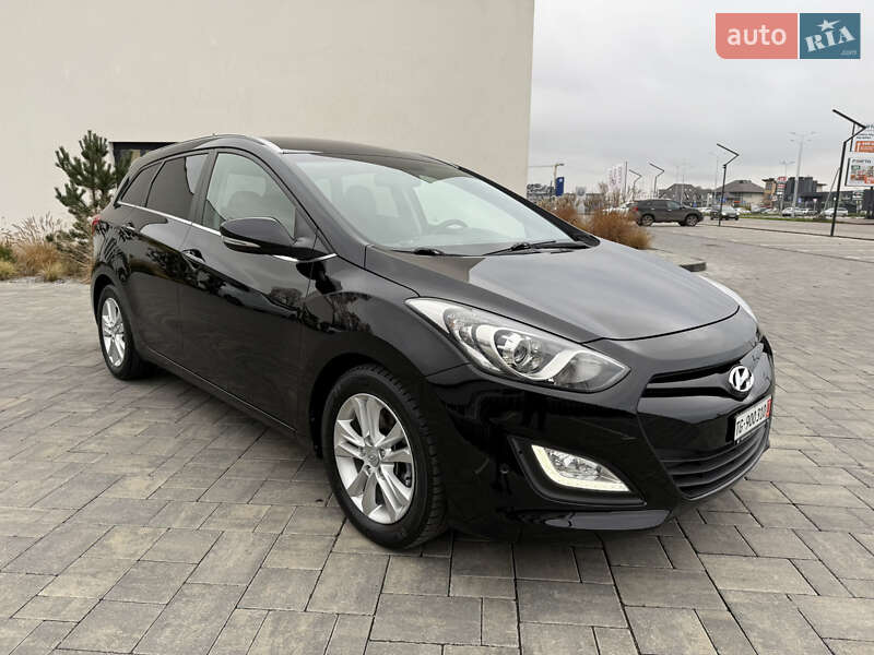 Універсал Hyundai i30 2012 в Луцьку фото 12 Універсал Hyundai i30 2012 в Луцьку