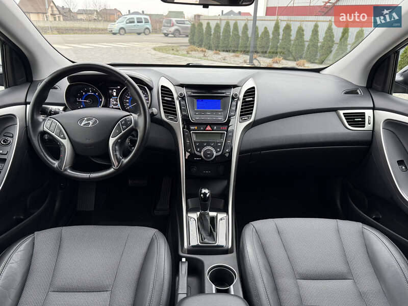 Універсал Hyundai i30 2012 в Луцьку фото 17 Універсал Hyundai i30 2012 в Луцьку