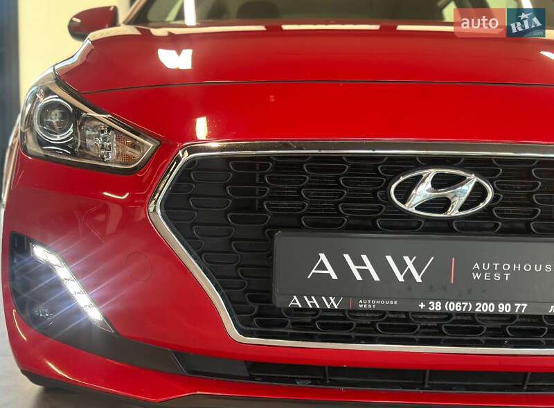 Универсал Hyundai i30 2019 в Львове