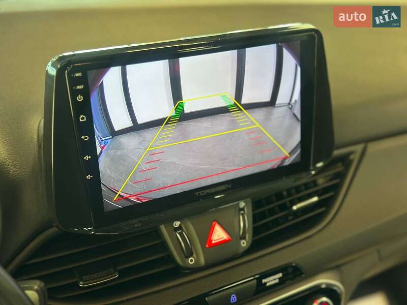 Универсал Hyundai i30 2019 в Львове