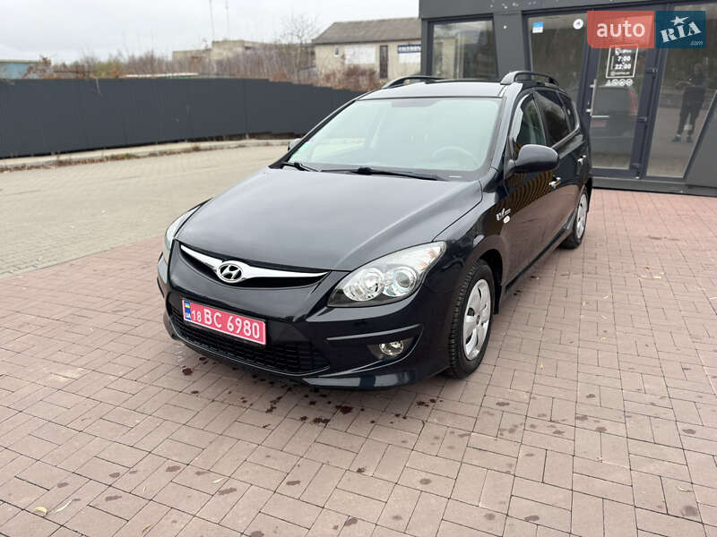 Hyundai i30 2010 Hyundai i30 2010